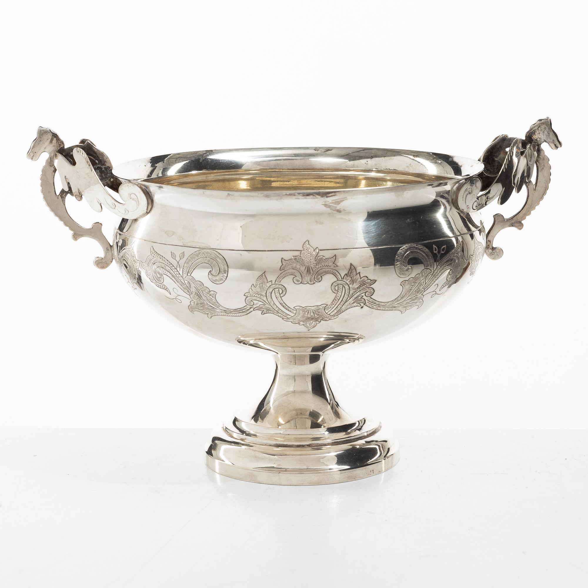 Brännvinsskål, silver, Sverige 1978, sannolikt Hudiksvall eller Bollnäs.