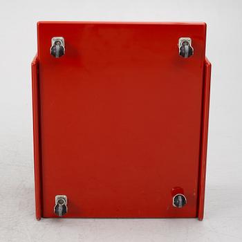 Kazuhide Takahama, A pair of side tables, Simon International, end of the 20th century.