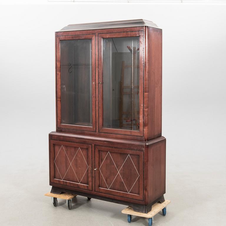 Display cabinet/Bookcase 1930s/40s.