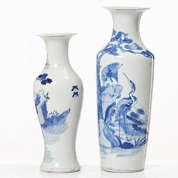 Two blue and white porcelain vases, China, Qing dynasty, 19th century.