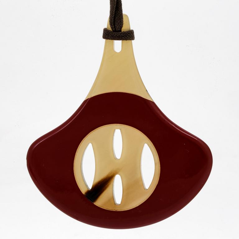 A Hermès,  necklace from "la Ligne Corne".