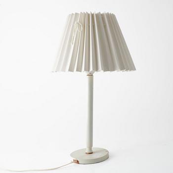 Josef Frank, bordslampa, modell 2574, Firma Svenskt Tenn.