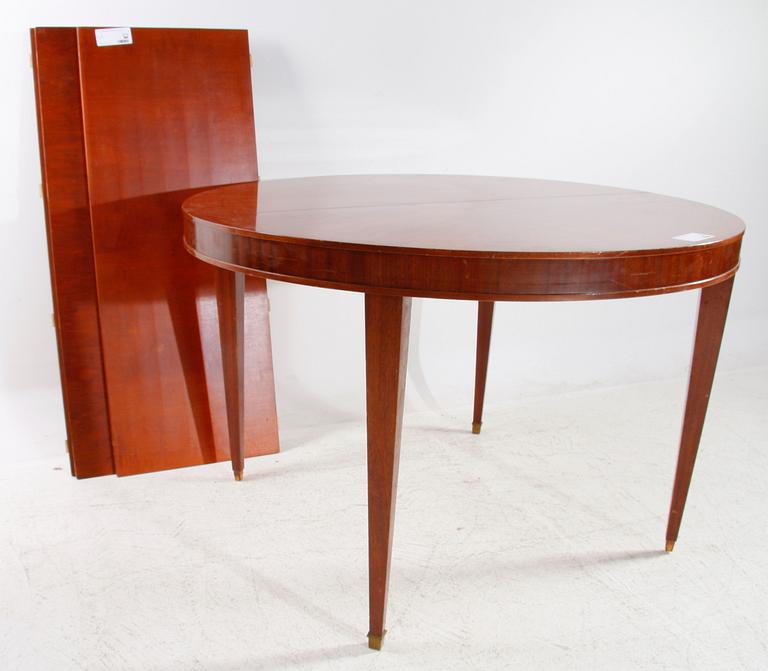 MATBORD. Engelsk stil.