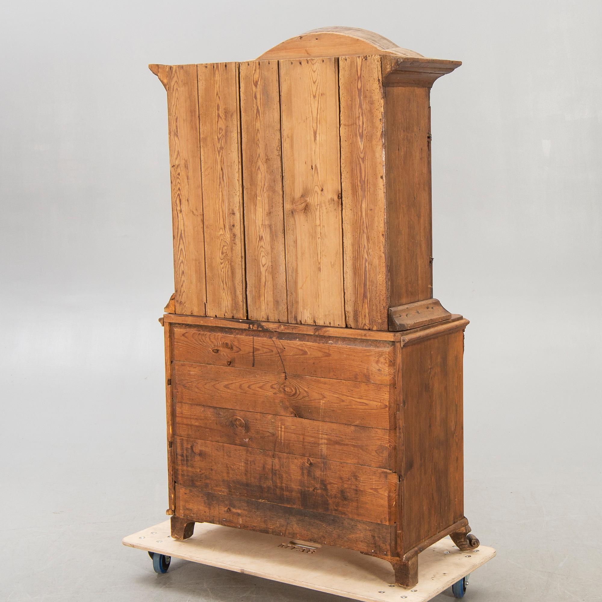 A Swedish cupboard around 1800.
