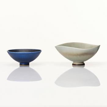 Berndt Friberg, a stoneware vase and two bowls, Gustavsberg studio, Sweden 1951-72.