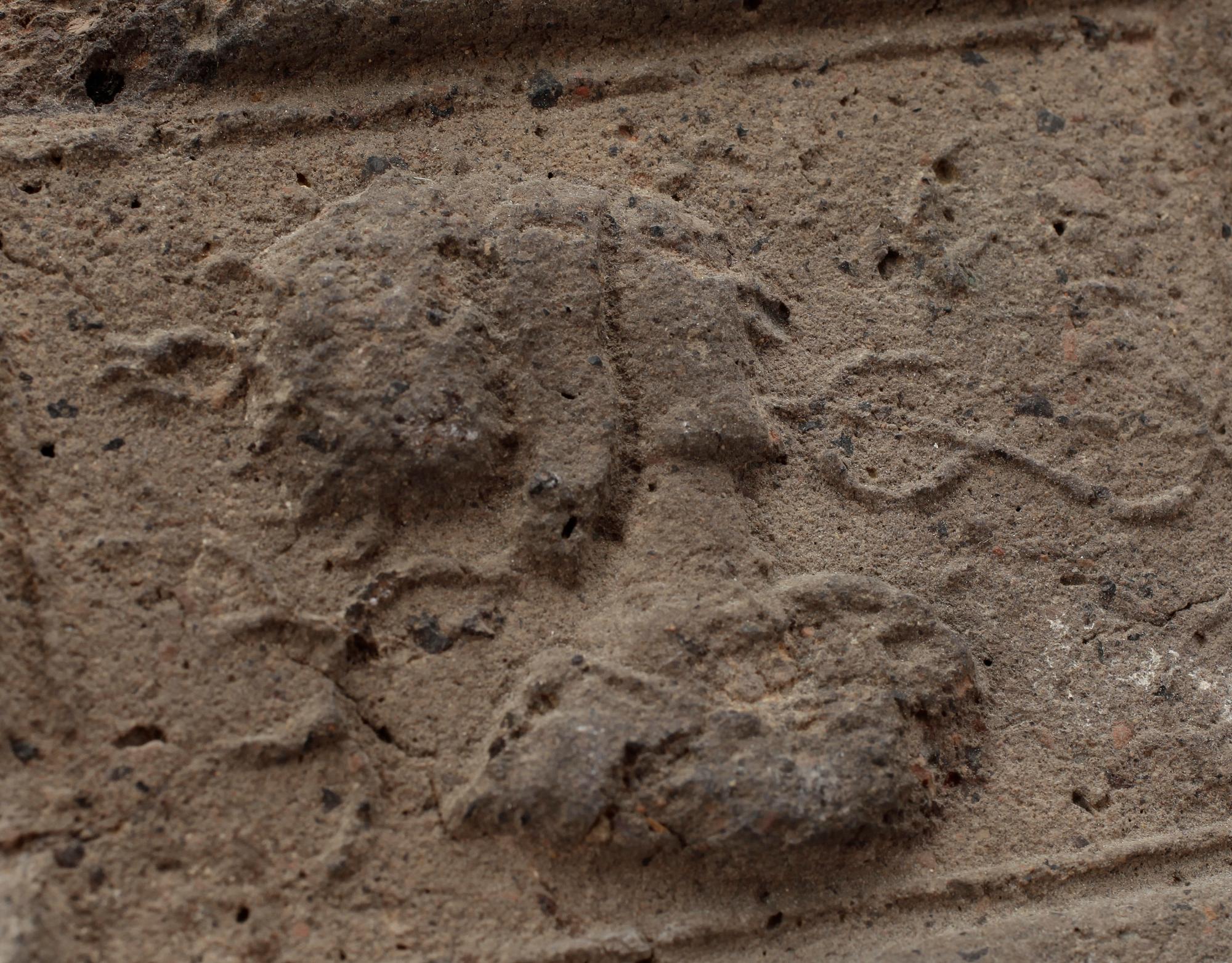 TEGEL, 2 delar, renässans, 1500-tal.