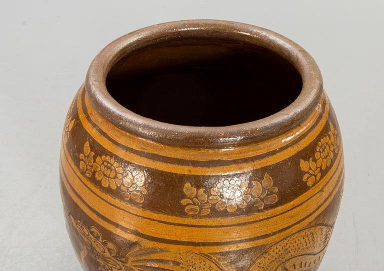 Larger floor urn  second half of the 20th century, Southeast Asia.