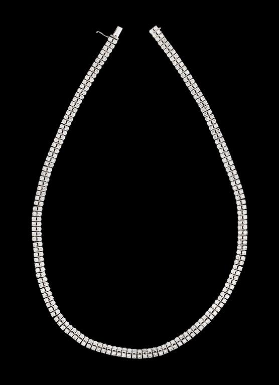 COLLIER MED 314 BRILJANTSLIPADE DIAMANTER.