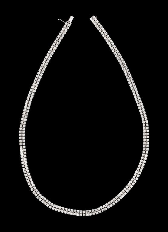 COLLIER MED 314 BRILJANTSLIPADE DIAMANTER.