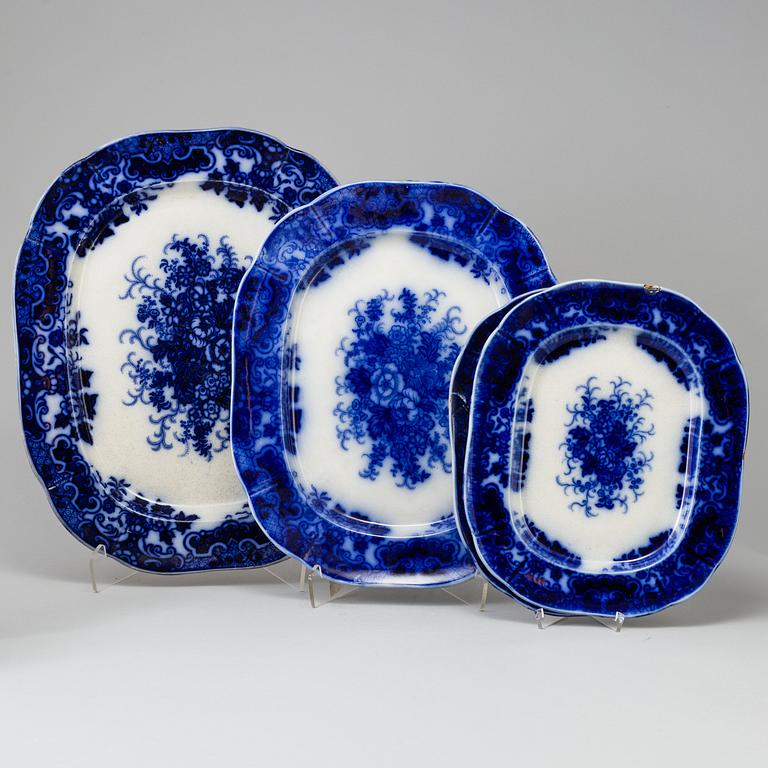 MATSERVIS, 76 delar, flintgods, "Flytande blått", Gustavsberg.