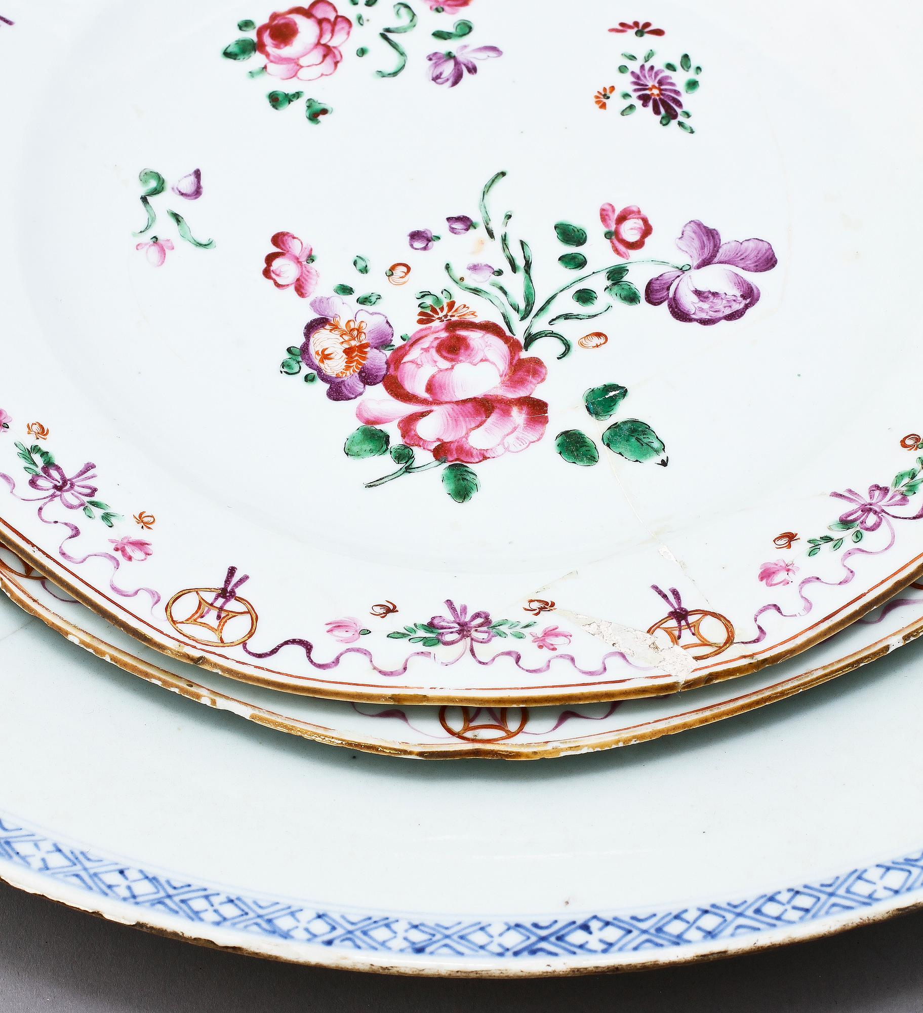 FAT samt TALLRIKAR, 2 st, porslin Kina, 1800/1900-tal.