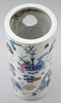 PERUKSTOCK, porslin, Kina, 1800-/1900-tal.