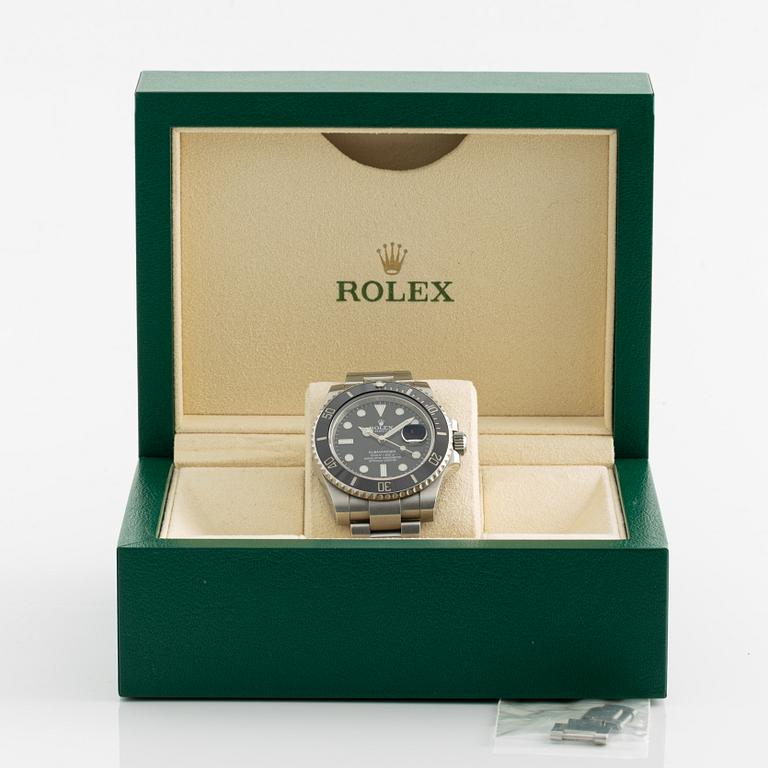 Rolex, Oyster Perpetual Date, Submariner, wristwatch, 40 mm.