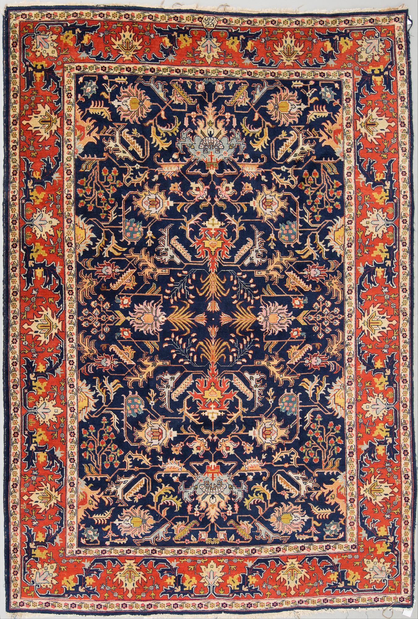 MATTA, old Täbris, ca 312x215 cm.