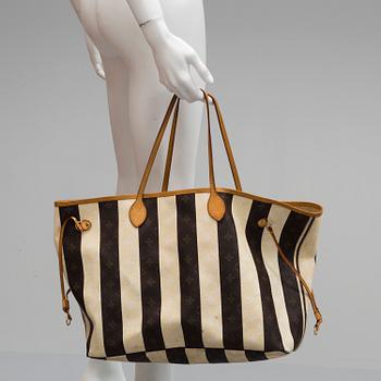 A "Neverfull" bag by Louis Vuitton 2005.