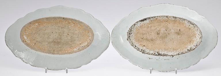 FAT, ett par, porslin, Qianlong, Kina 1700-tal.
