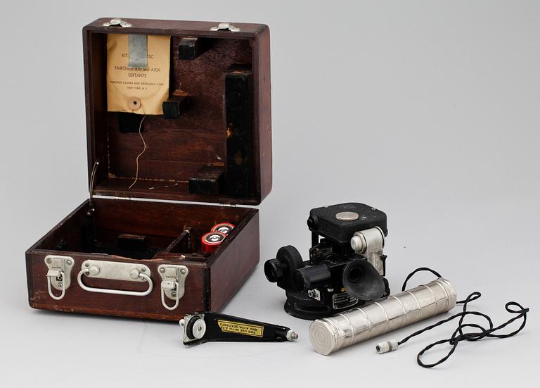 SEXTANT, 2 st, bl a USA, 1900-tal.