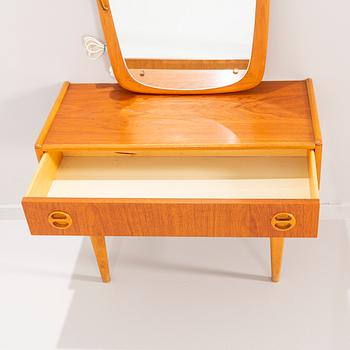 A 1950/60s two pcs hall furniture.