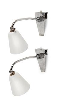 567. A pair of white lacquered and chromed metal table lamps for the Paimio Sanatorium, Taito Oy, Finland 1933.