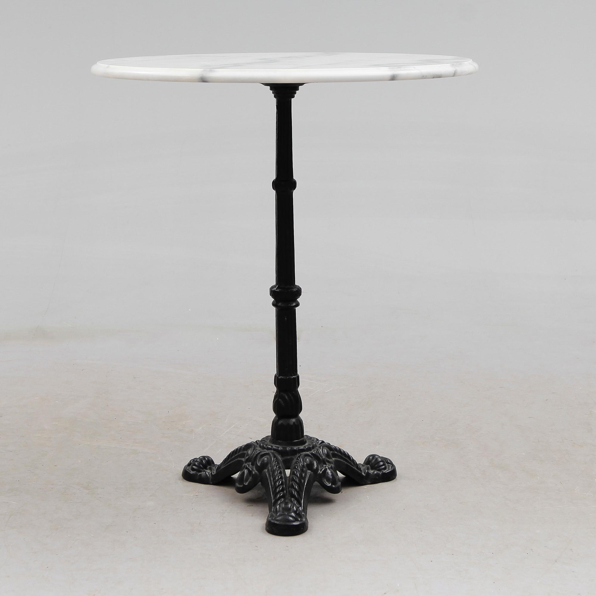 TRÄDGÅRDSBORD, 1900-/2000-tal.