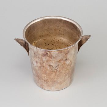 AN ART DÉCO PLATE CHAMPAGNE COOLER, 1930s.