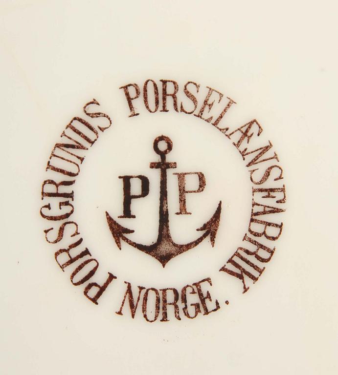 MATSERVIS, ca 170 delar, porslin. Porsgrunds porselaensfabrik. Norge.