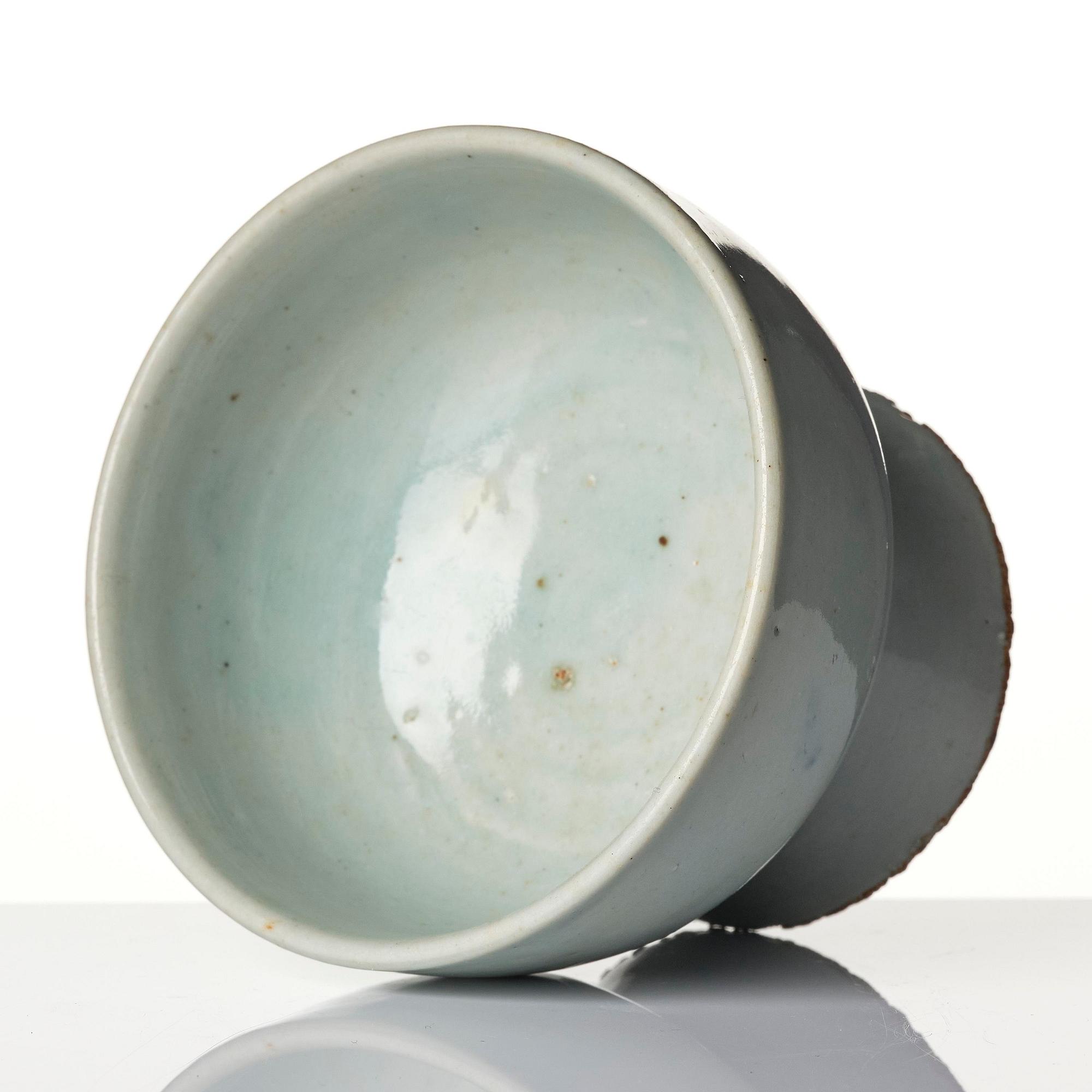 Offerskål, porslin. Korea, Joseon, 1800-tal.