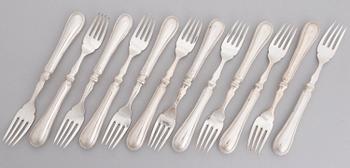 A 24-piece set of fish cutlery in silver, mark of CGH, Stockholm 1899. Original box.