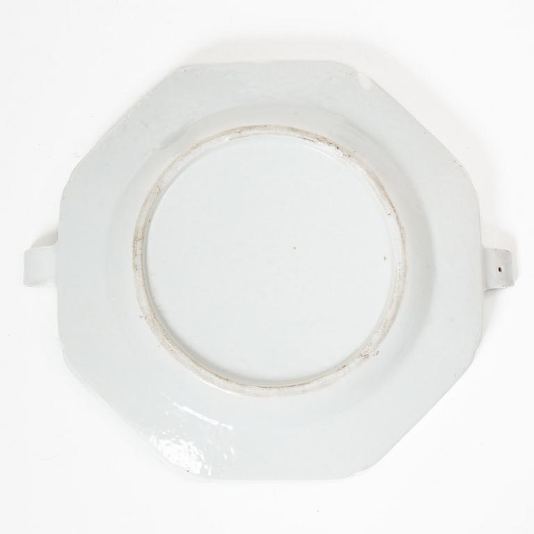 Värmefat, kompaniporslin, Kina, Qingdynastin, Qianlong (1736-95).