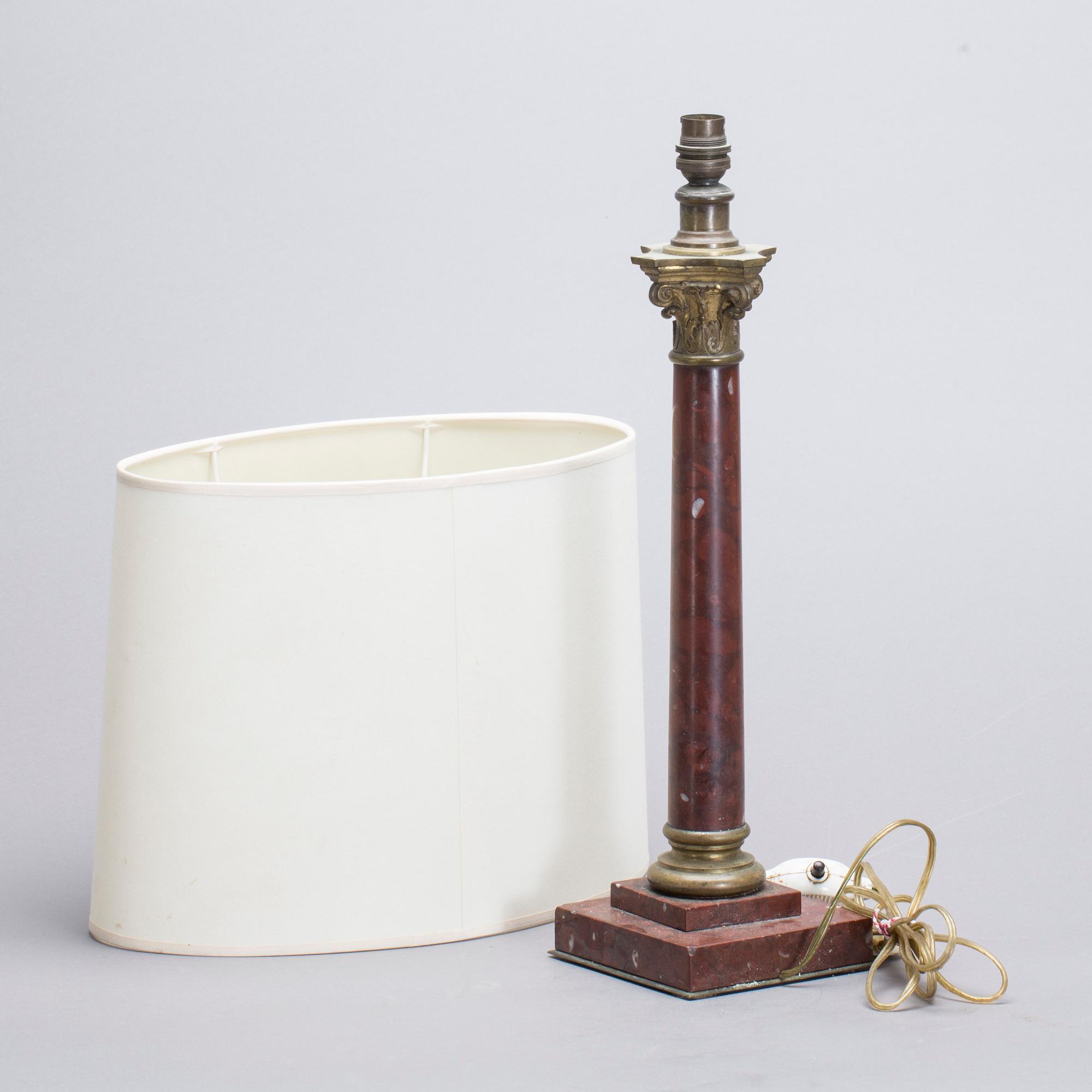 BORDSLAMPA, empirestil, 1900-tal.