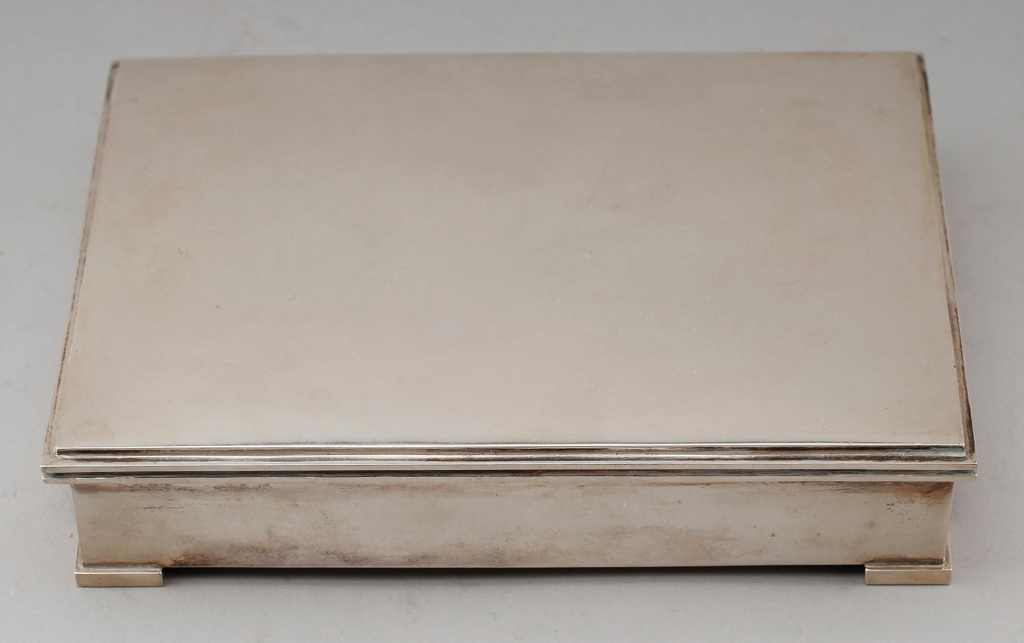CIGARETTSKRIN, silver, RHE, Stockholm 1959. Total vikt 491 g.