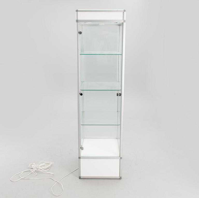 A late 20th century display cabinet.