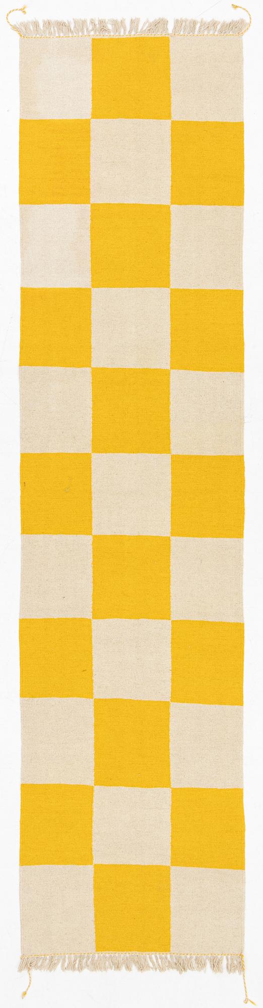 Gallerimatta, ca 344 x 89 cm.