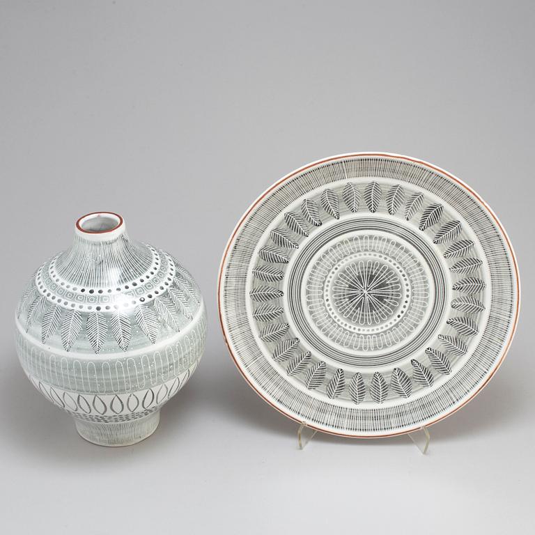 INGRID ATTERBERG, an eartheware vase and dish 'Grafika' from Upsala-Ekeby.