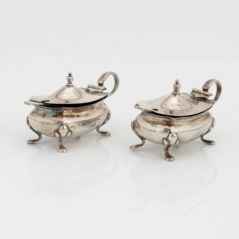 Adie Brothers Ltd, a silver cruet set in box, Birmingham 1924.