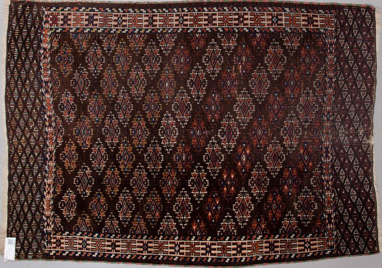 MATTA, Turkmenistan, antik, 114x161 cm.