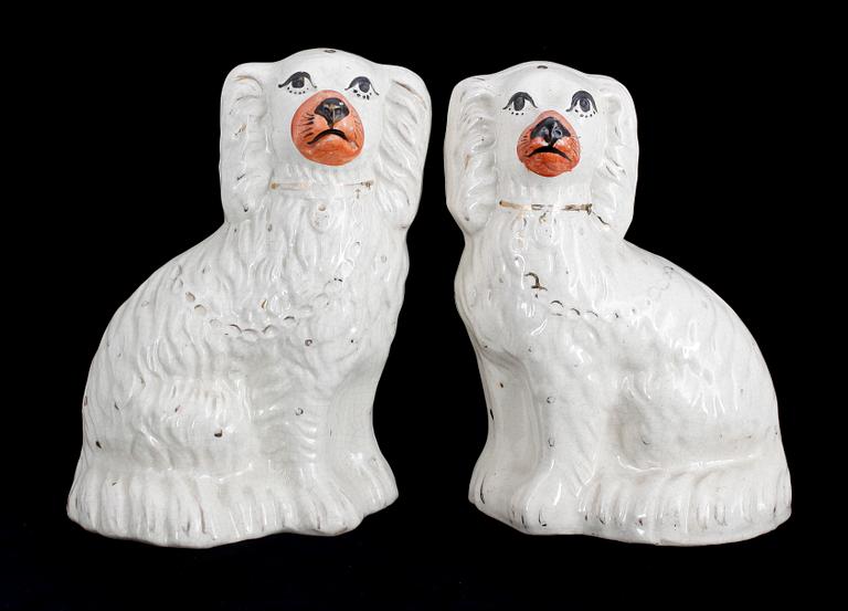 FIGURINER, ett par, flintgods, England 1900-tal.