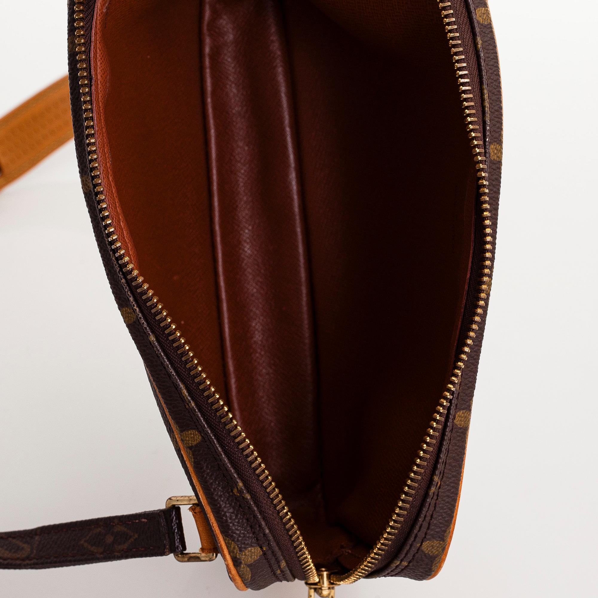 Louis Vuitton, a monogram 'Marly Bandoulière' bag.
