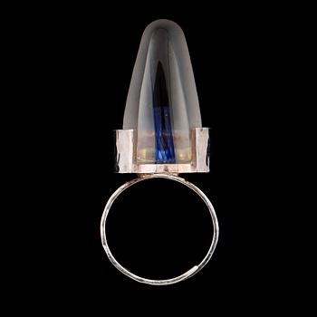 RINGAR, 2 st, glas och silver, Halo, Monika Backström, Kosta Boda 2000.