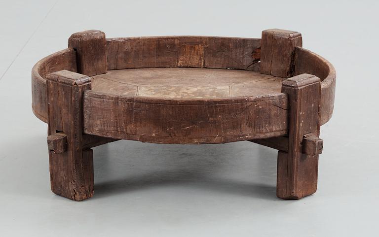 A 20th cent african table.
