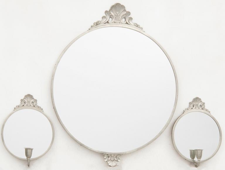 Mirror with wall sconces, a pair of Swedish Grace, 1930s/40s pewter.