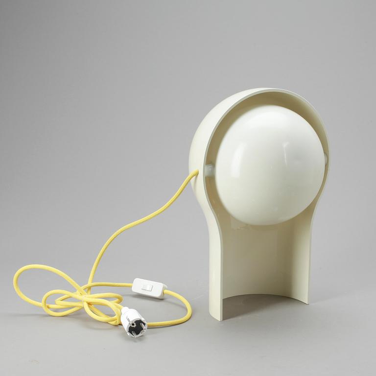 BORDSLAMPA, "Telegono" Vico Magistretti för Artemide, formgiven 1968.