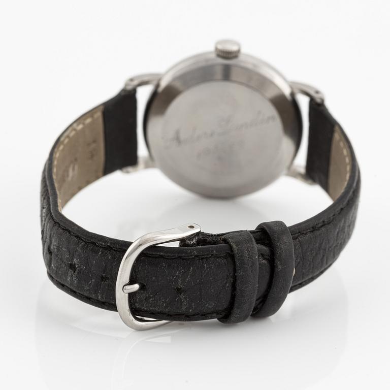 International Watch Co, Schaffhausen, wristwatch, 35 mm.