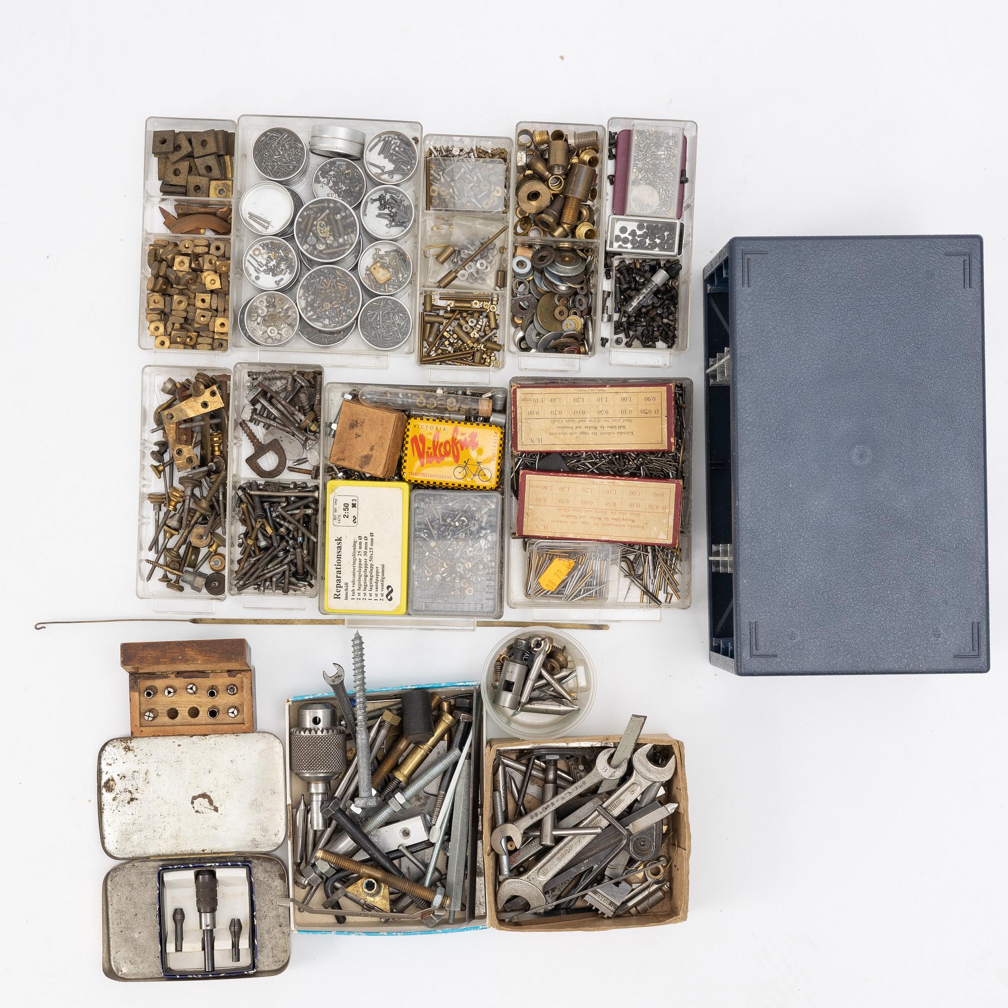 Watchmaking tools and spare parts, including a lathe by Lorch.