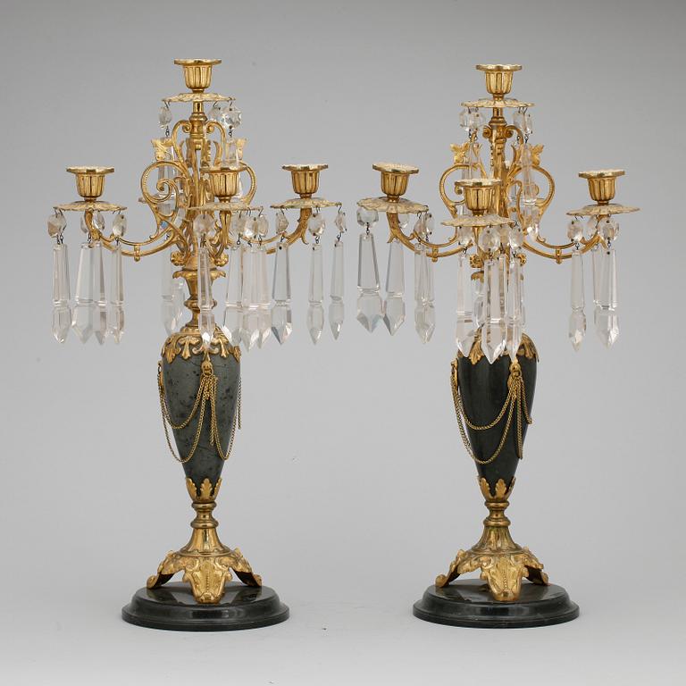 KANDELABRAR, ett par, nyrenässans, 1800-talets slut.