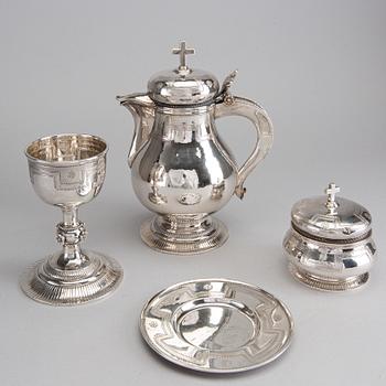 A 4 PART DANISH STERLING SILVER COMMUNION SET.