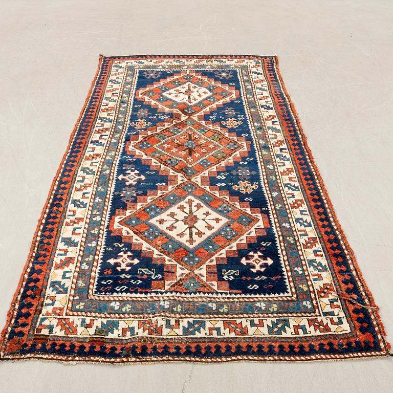 Carpet Kazak semi-antique/antique approx. 226x118 cm.