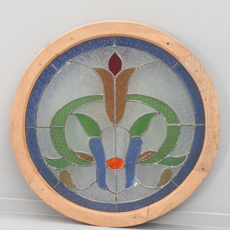 FÖNSTER, blyinfattat glas. Jugend. 1900-talets första hälft.