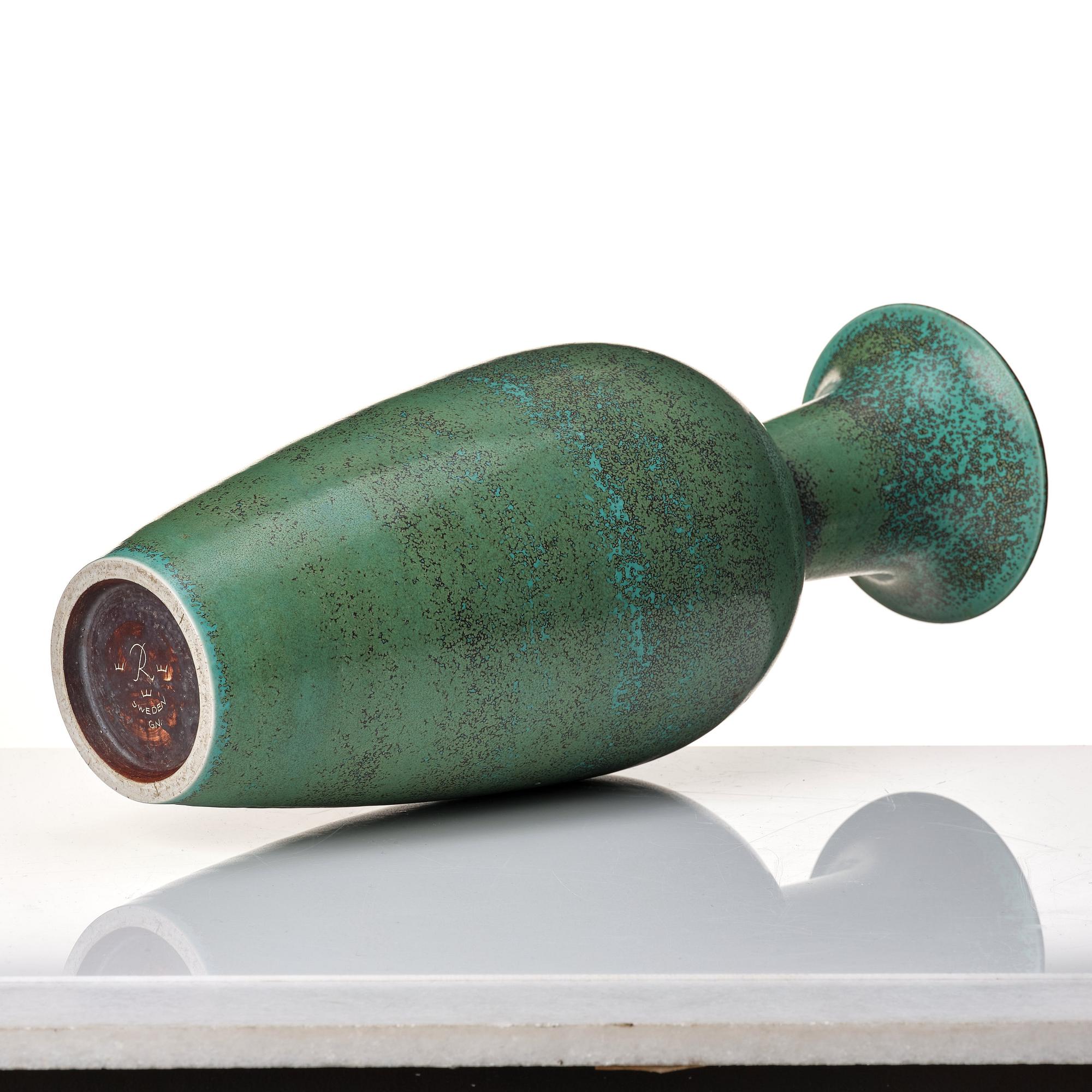 Gunnar Nylund, a stoneware floor vase, Rörstrand, Sweden 1950s.