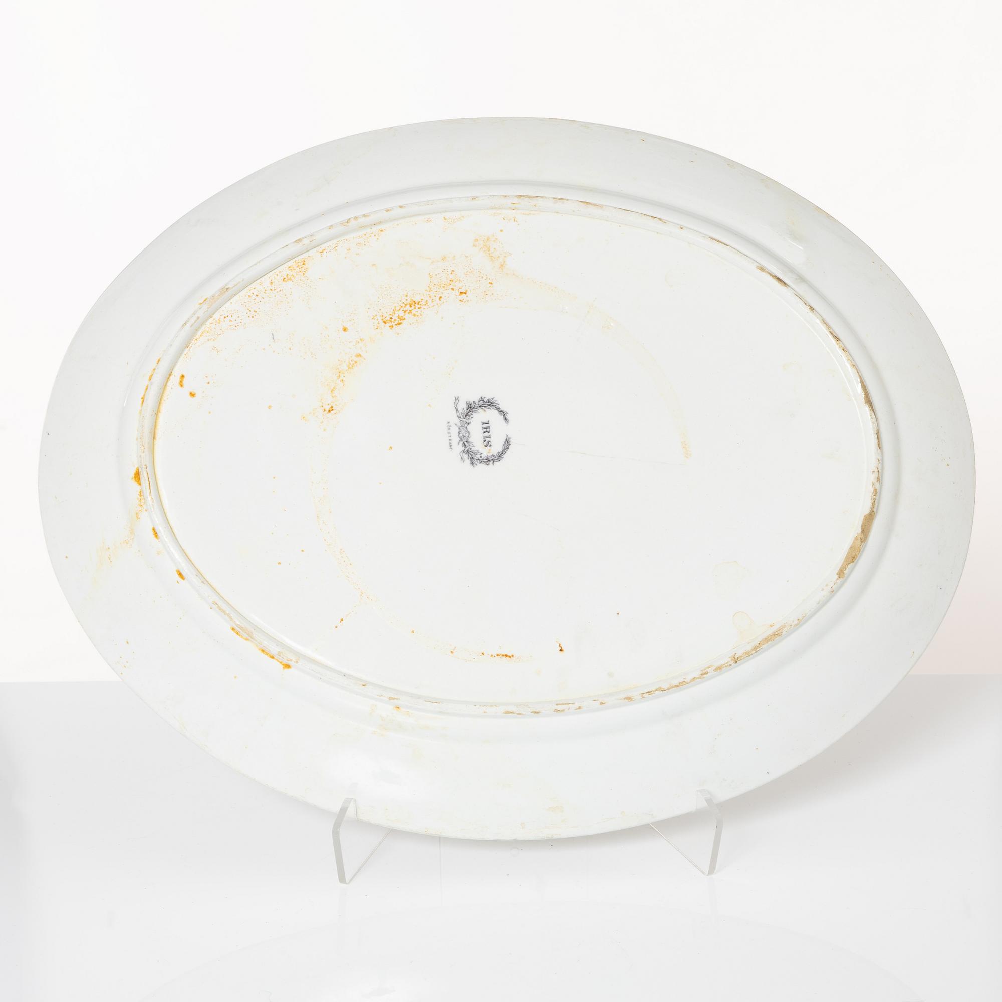Dinner service, 100 pieces, creamware, "Iris", Rörstrand, second half of the 20th Century.